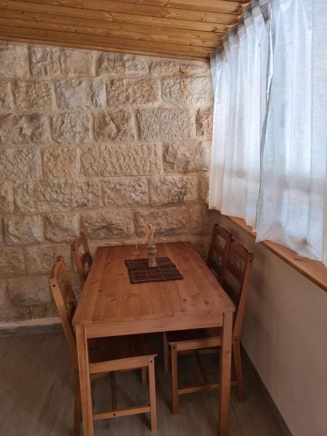 צימר חצר שמואלי - יחידת אירוח זוגית במושב אילניה Exterior photo